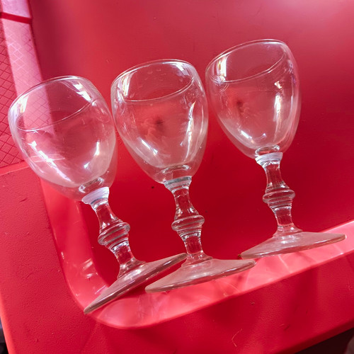 Set clear stemmed - clear,